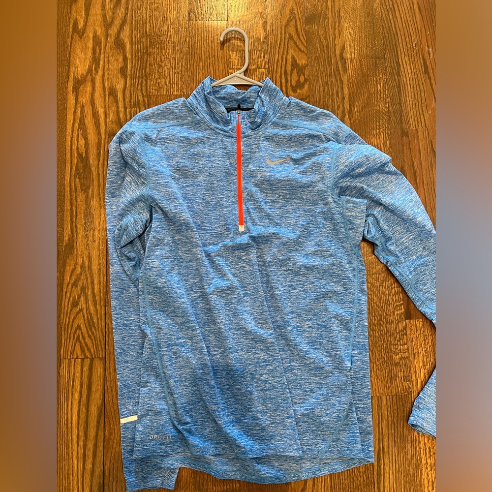 Men’s Nike pullover! Mint condition!!!